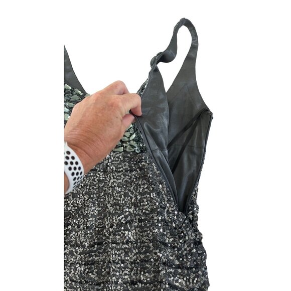 Let’s Fashion Beaded‎ Sequin Mini Dress Gray Semi Formal Size M Style 5608 - Picture 9 of 9